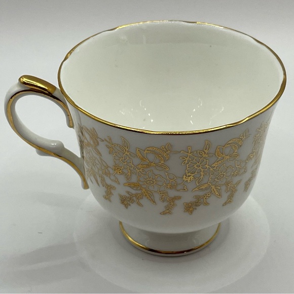 Duchess Bone China England Fruit Tea Cup And Saucer Gold Trims Flowers Pear - Picture 13 of 15